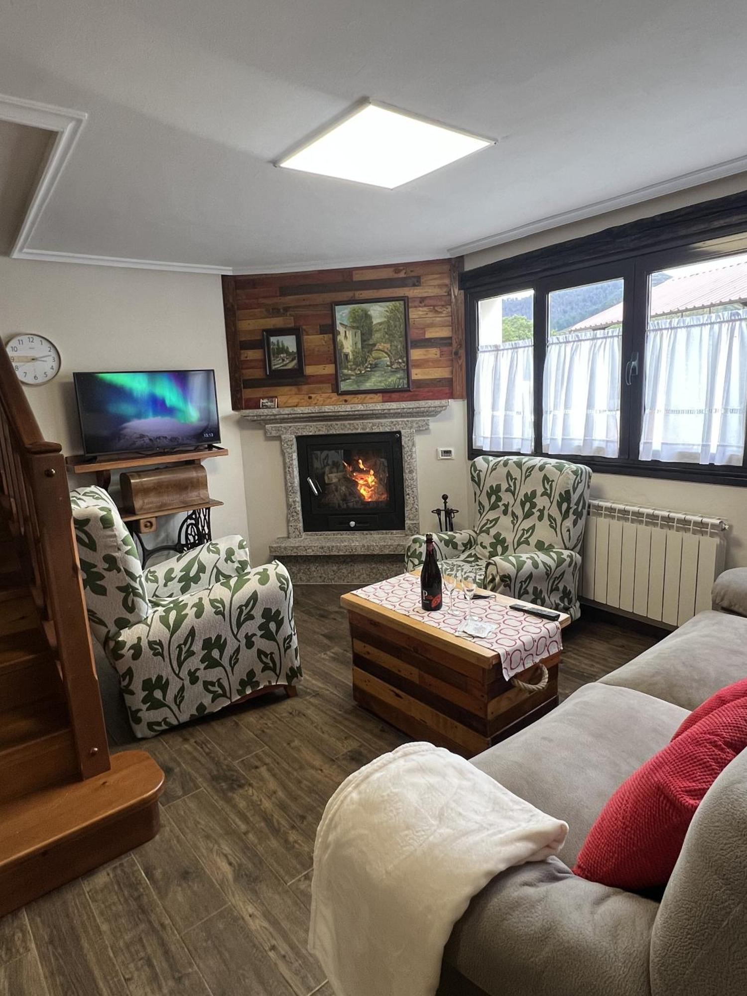 Casa Boni Y Florina Villa Nava Kültér fotó